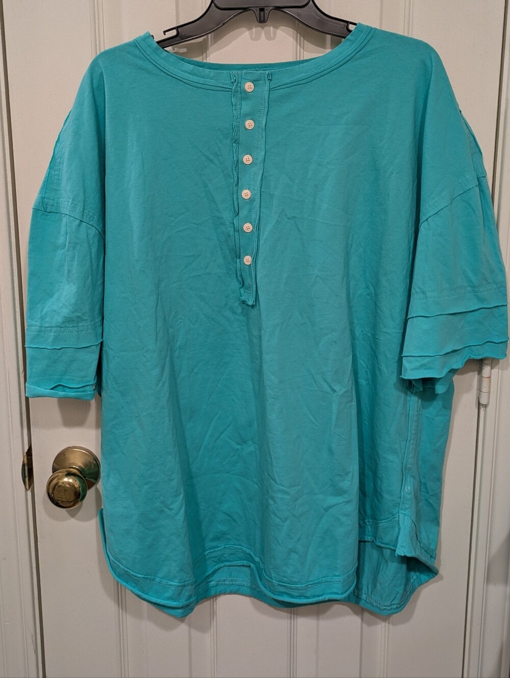 NWOT Women's Casual Oversized T-shirt